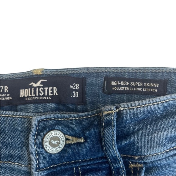 Hollister Women's 28 x 30” Distressed High Rise Super Skinny Denim Jeans - Picture 6 of 12